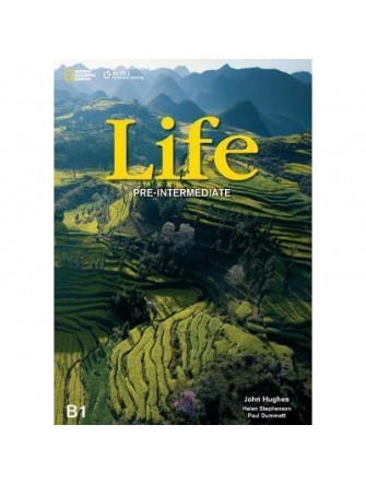 Life (BrE) Pre-Inter: Student book with DVD