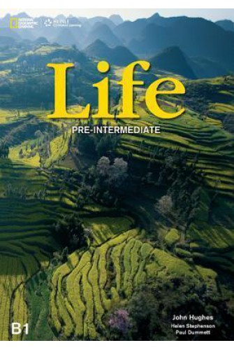 Life (BrE) Pre-Inter: Student book with DVD